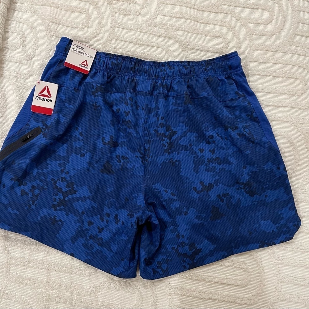 Adidas sports shots new with tags size XL - Picture 2 of 7